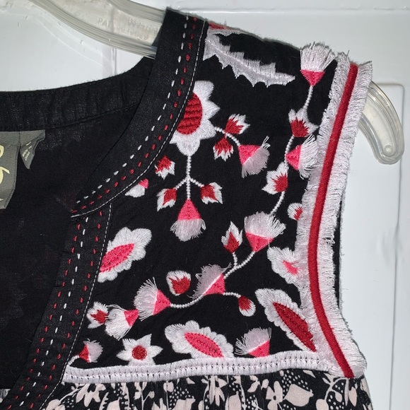 Anthropologie One September Austin Embroidered Top - Picture 16 of 16
